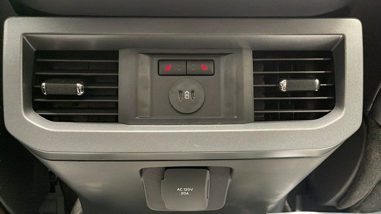 2025 Ford Super Duty F-350 SRW Lariat Sherwood Park AB