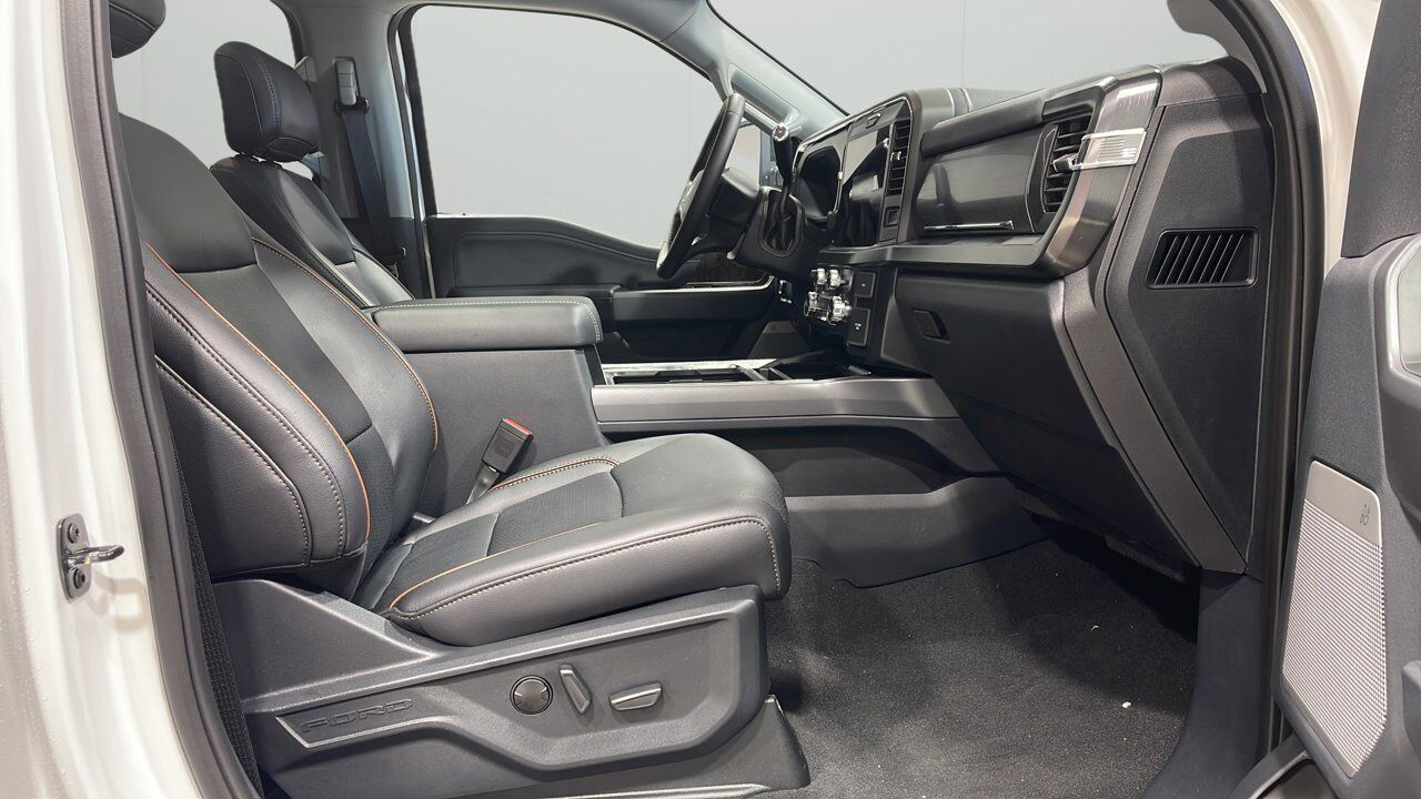 2025 Ford Super Duty F-350 SRW Lariat Sherwood Park AB