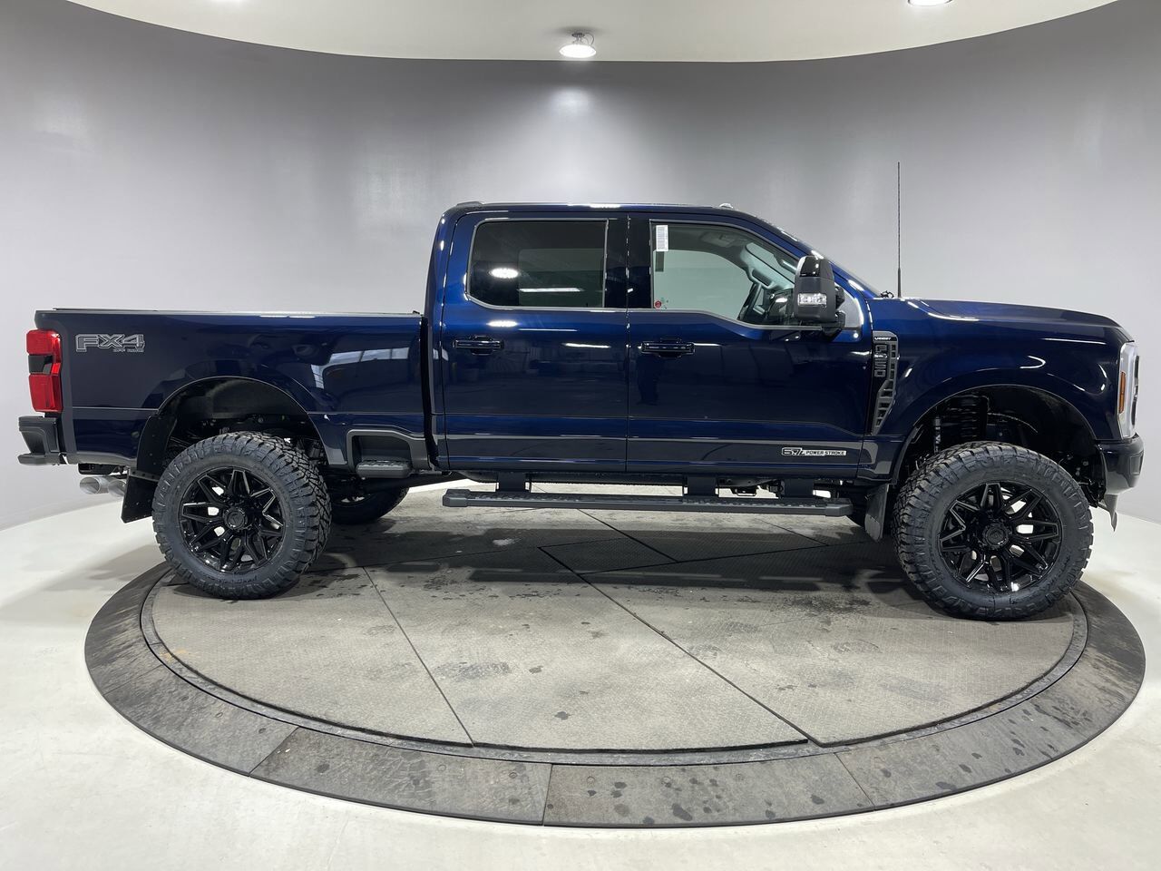 2025 Ford Super Duty F-350 SRW Lariat Sherwood Park AB