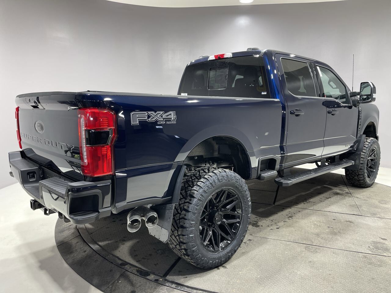 2025 Ford Super Duty F-350 SRW Lariat Sherwood Park AB