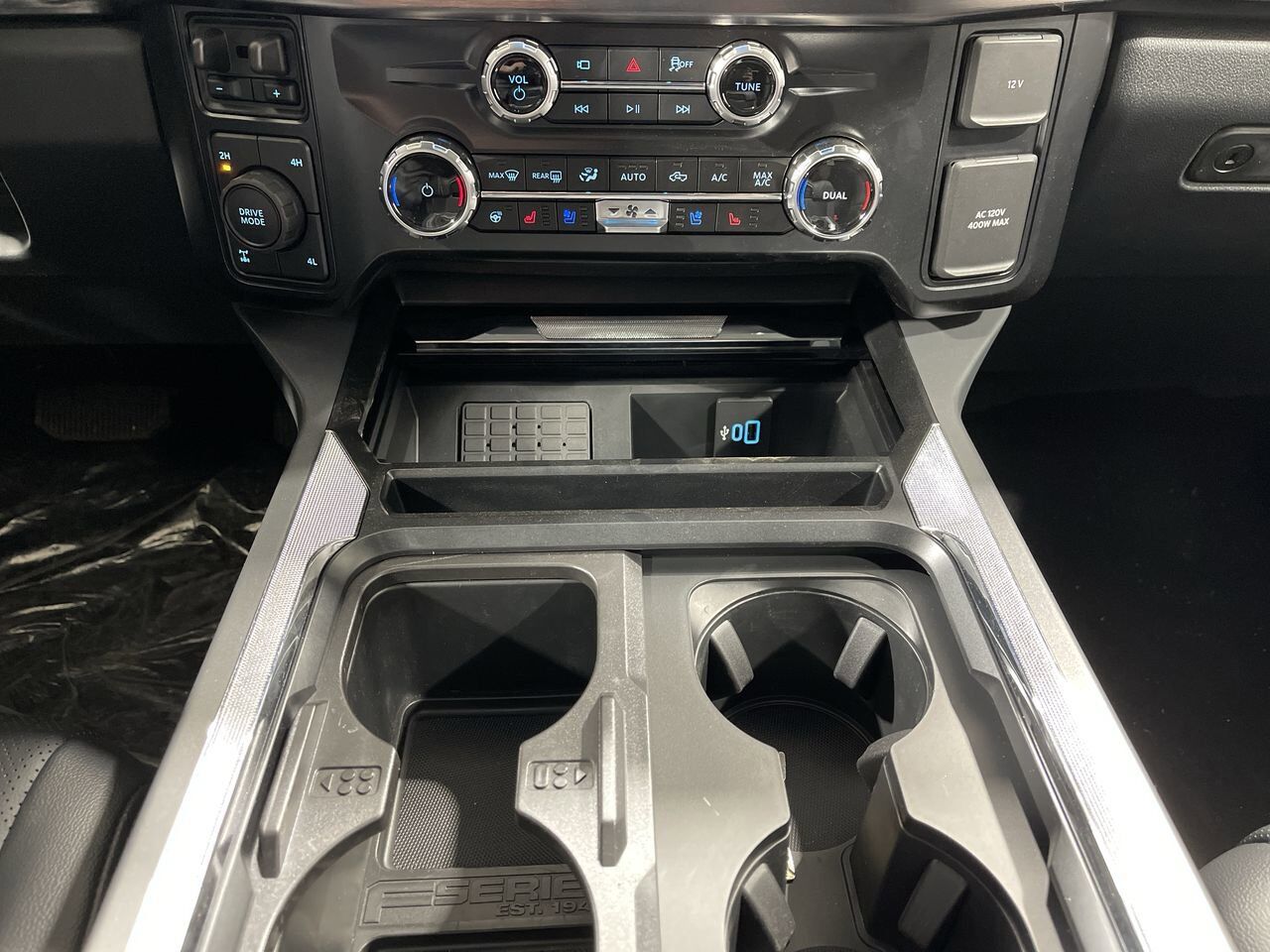 2025 Ford Super Duty F-350 SRW Lariat Sherwood Park AB