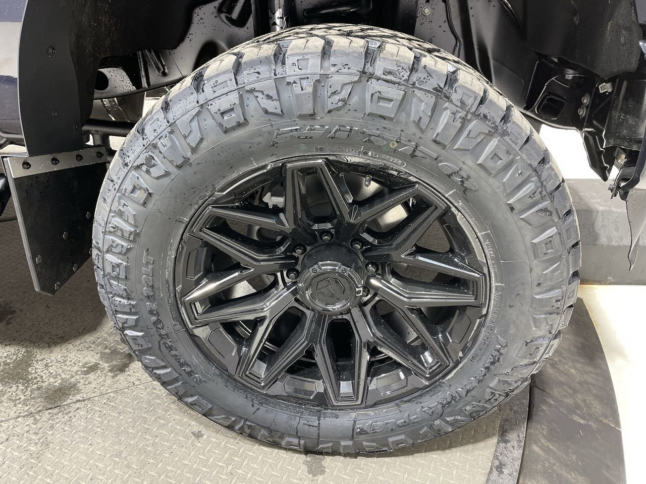 2025 Ford Super Duty F-350 SRW Lariat Sherwood Park AB