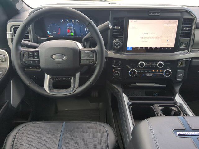 2025 Ford Super Duty F-350 SRW Platinum Appleton WI