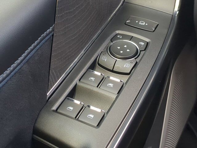 2025 Ford Super Duty F-350 SRW Platinum Appleton WI