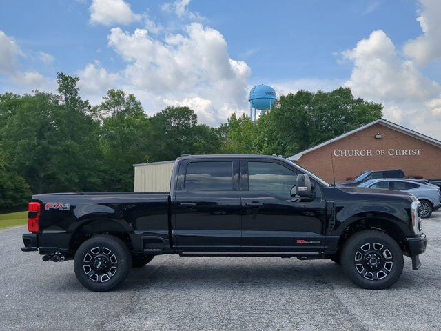 2025 Ford Super Duty F-350 SRW Platinum Appleton WI