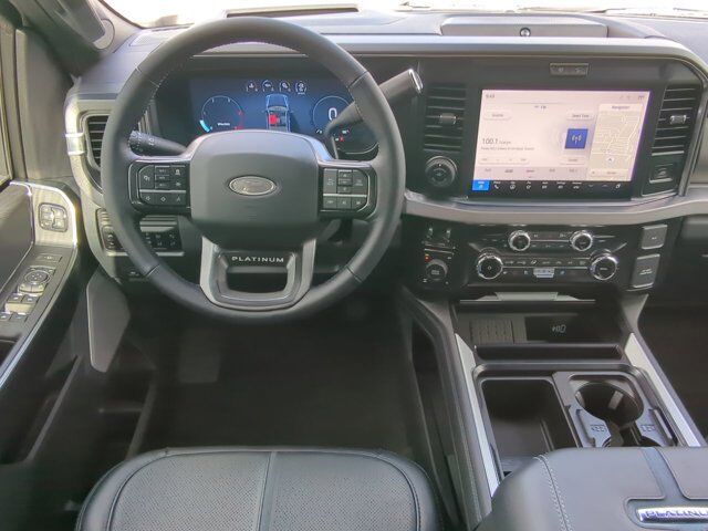 2025 Ford Super Duty F-350 SRW Platinum Appleton WI