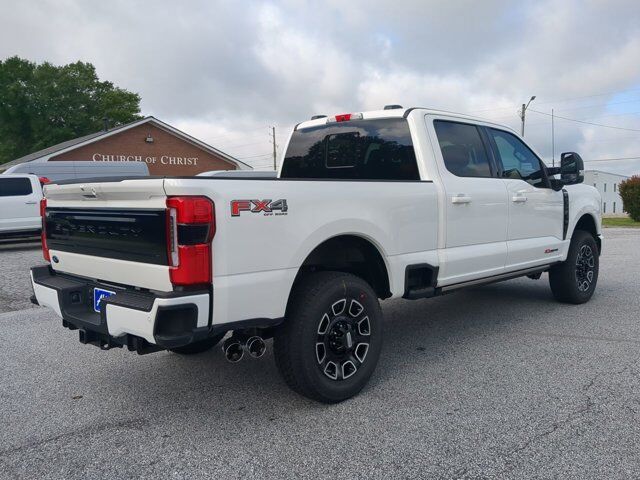 2025 Ford Super Duty F-350 SRW Platinum Appleton WI