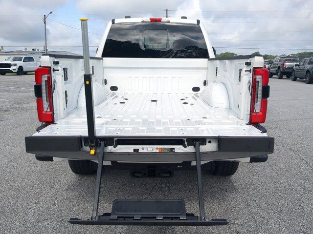 2025 Ford Super Duty F-350 SRW Platinum Appleton WI