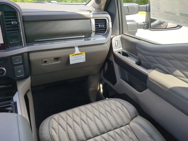 2025 Ford Super Duty F-350 SRW Platinum Plus Winder GA