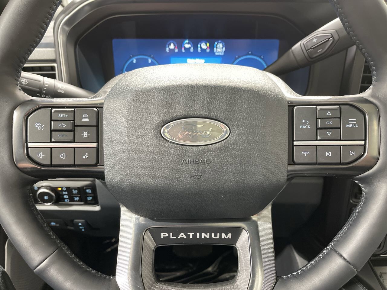2025 Ford Super Duty F-350 SRW Platinum Sherwood Park AB