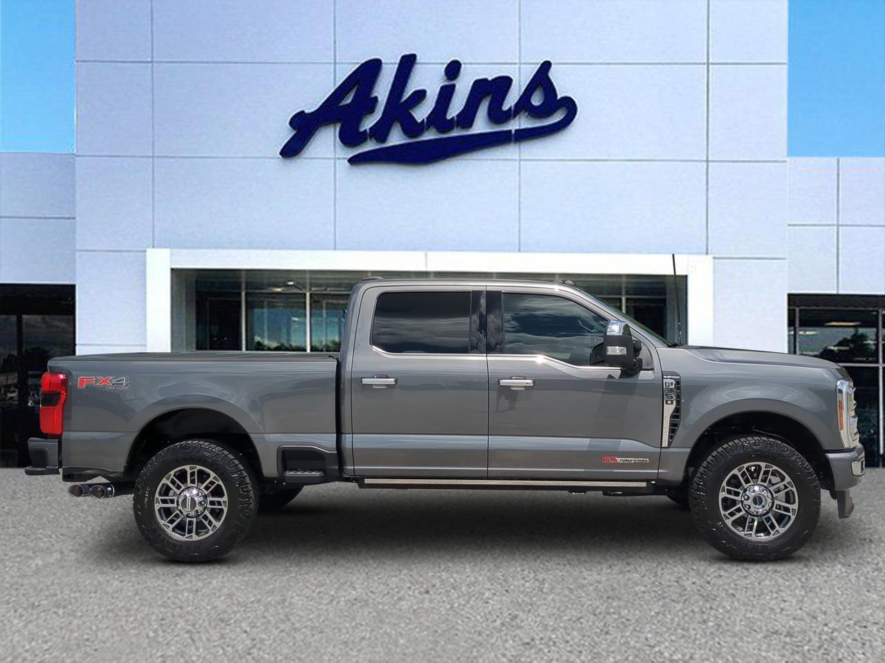 2025 Ford Super Duty F-350 SRW Platinum