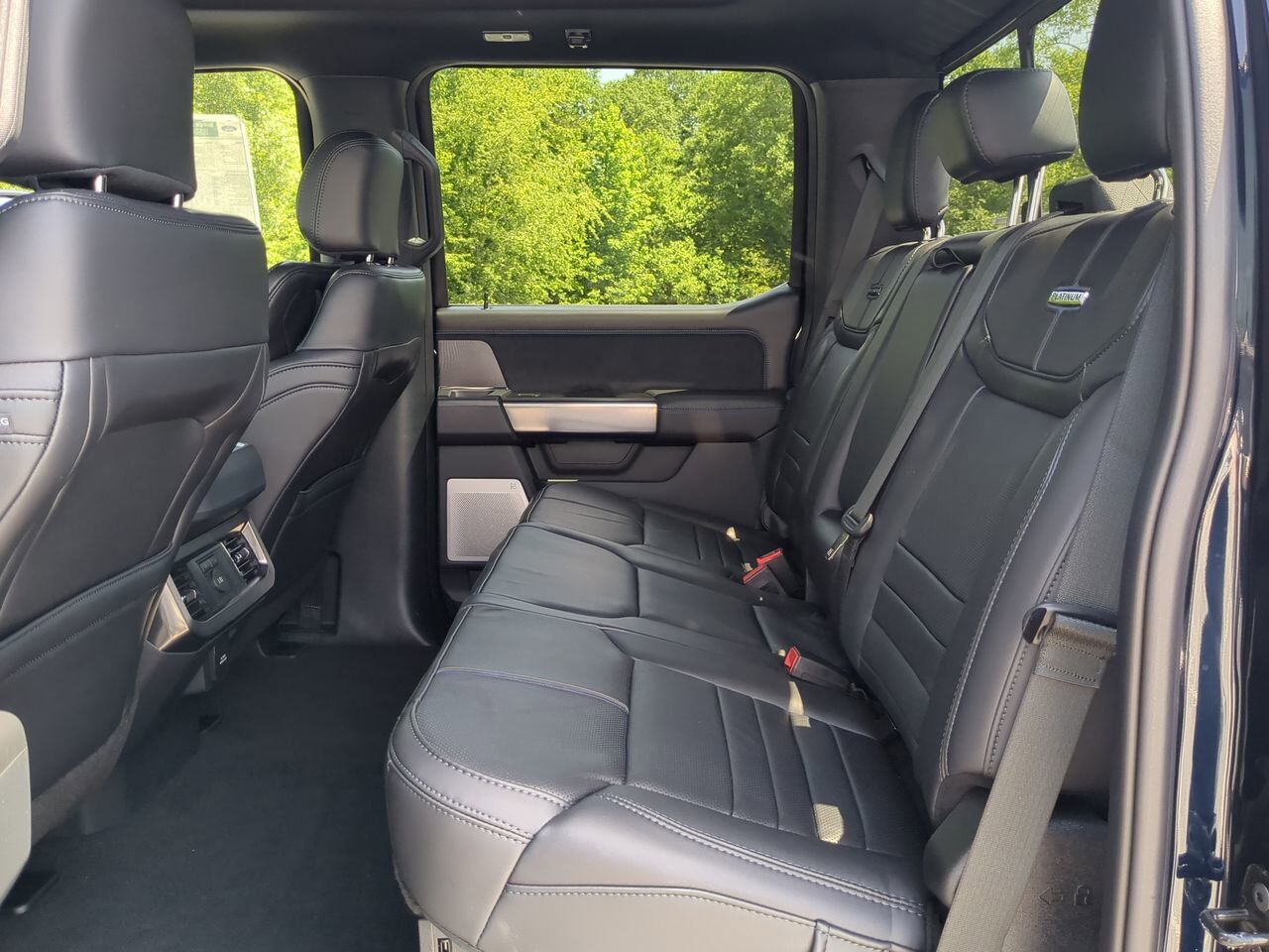 2025 Ford Super Duty F-350 SRW Platinum Winder GA
