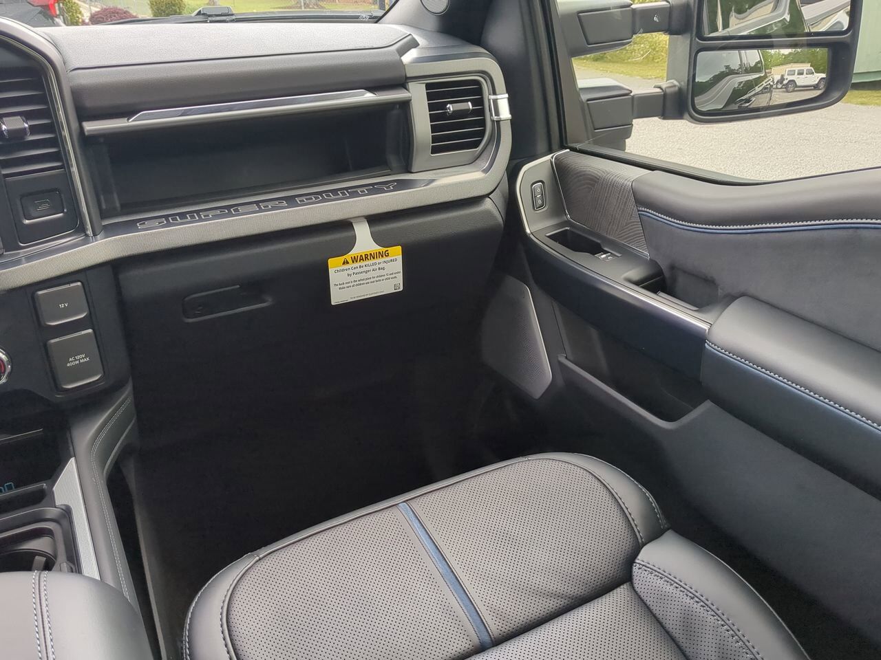 2025 Ford Super Duty F-350 SRW Platinum Winder GA