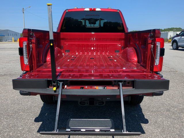 2025 Ford Super Duty F-350 SRW Platinum Winder GA