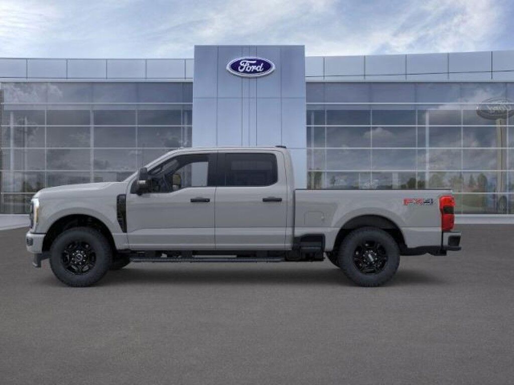 2025 Ford Super Duty F-350 SRW XL Owego NY