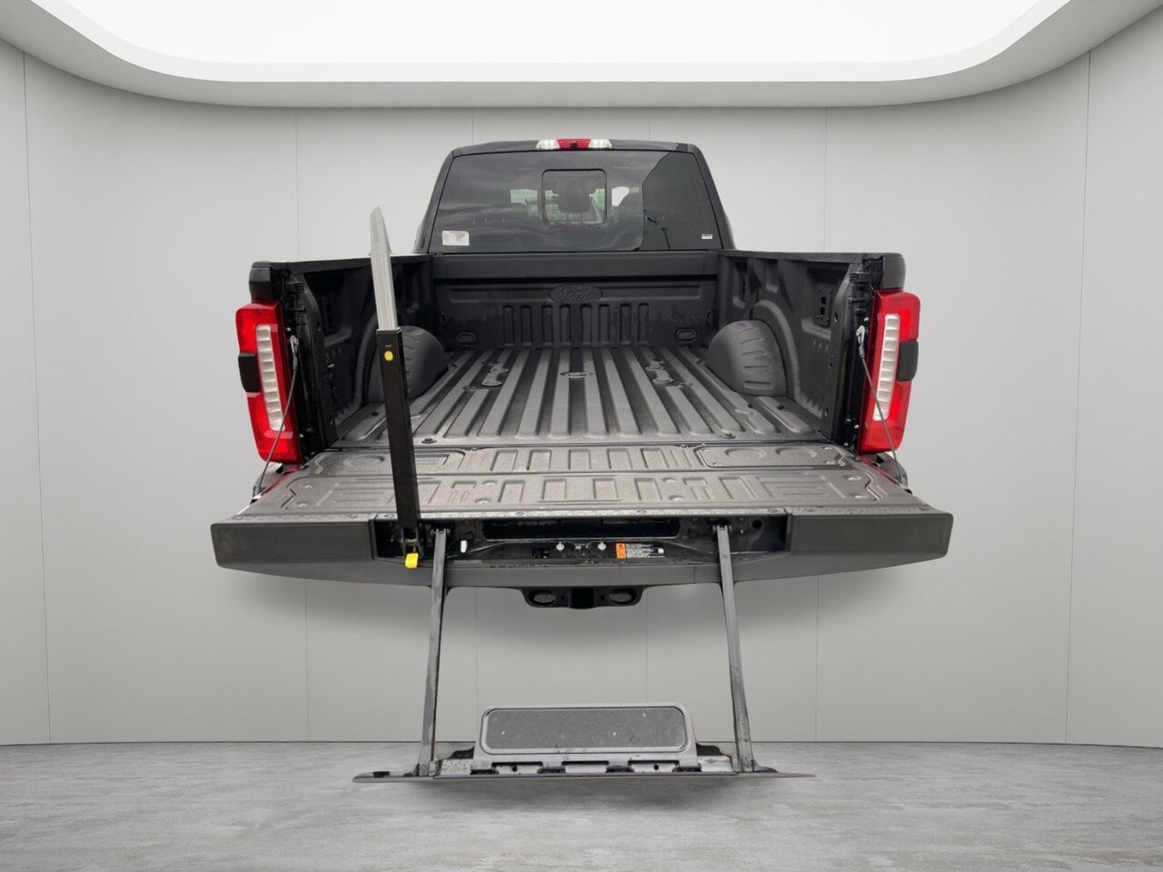 2025 Ford Super Duty F-350 SRW XLT Sherwood Park AB