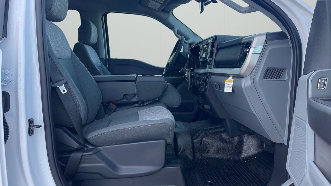 2025 Ford Super Duty F-350 SRW XLT Sherwood Park AB