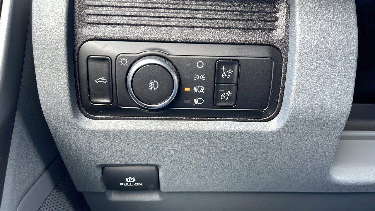 2025 Ford Super Duty F-350 SRW XLT Sherwood Park AB