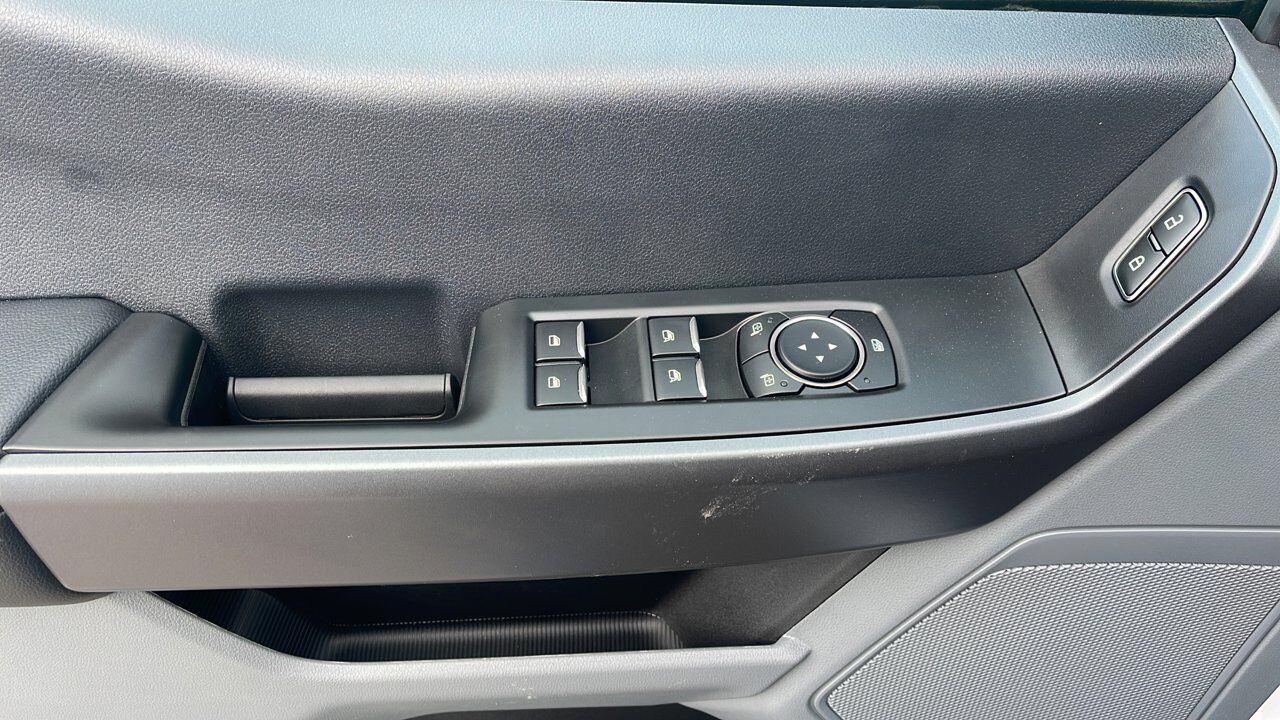 2025 Ford Super Duty F-350 SRW XLT Sherwood Park AB