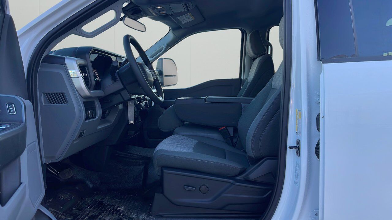 2025 Ford Super Duty F-350 SRW XLT Sherwood Park AB