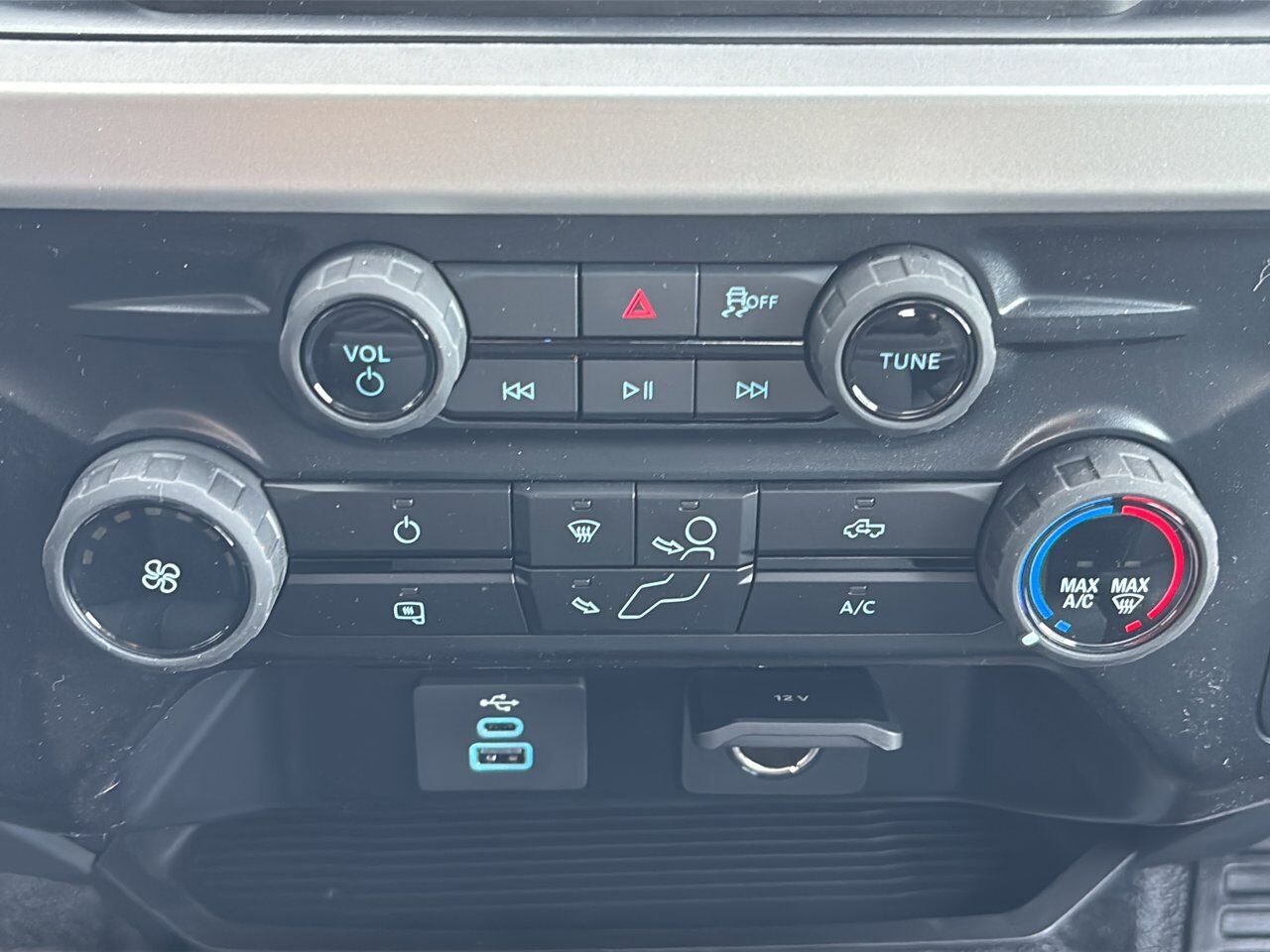 2025 Ford Super Duty F-350 SRW XLT Sherwood Park AB