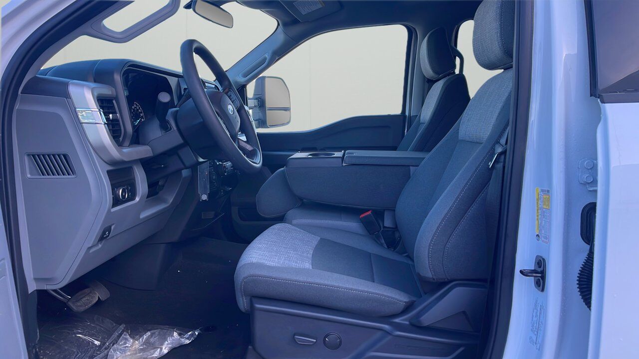 2025 Ford Super Duty F-350 SRW XLT Sherwood Park AB