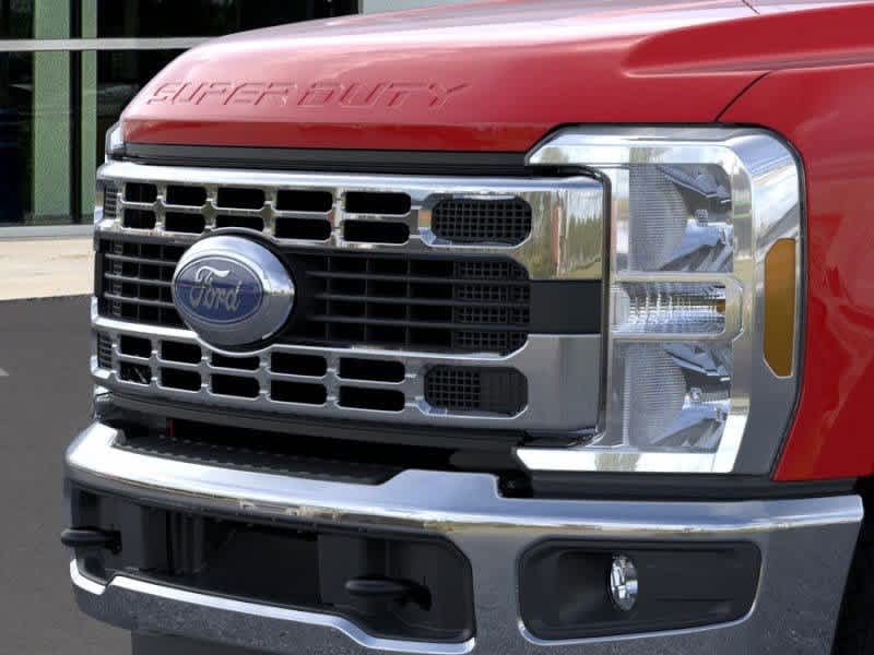 2025 Ford Super Duty F-350 SRW XLT Plymouth MA