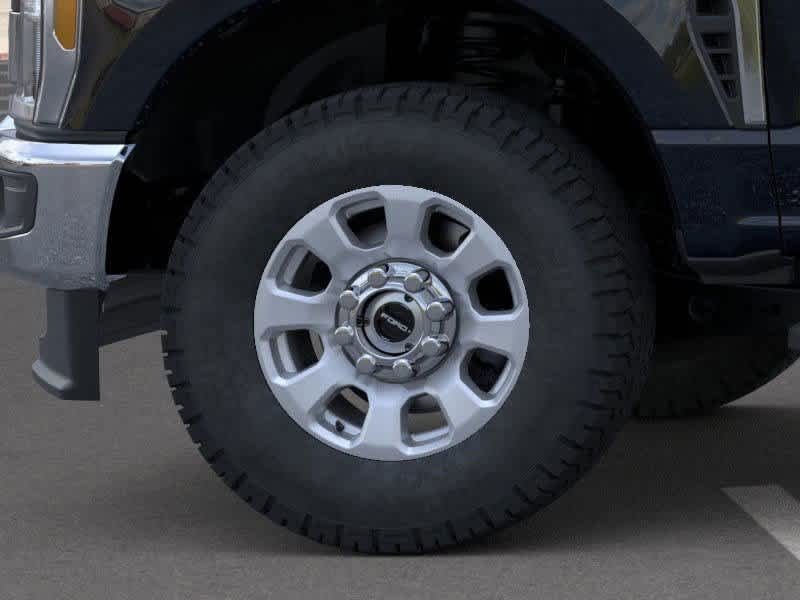 2025 Ford Super Duty F-350 SRW XLT Plymouth MA
