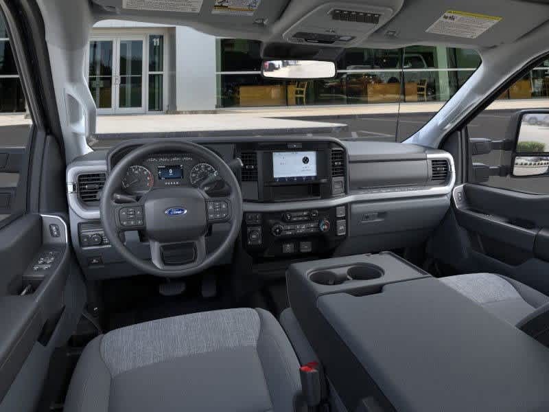 2025 Ford Super Duty F-350 SRW XLT Plymouth MA