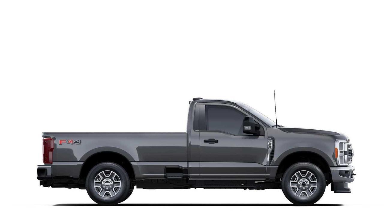 2025 Ford Super Duty F-350 SRW XLT Marlborough MA