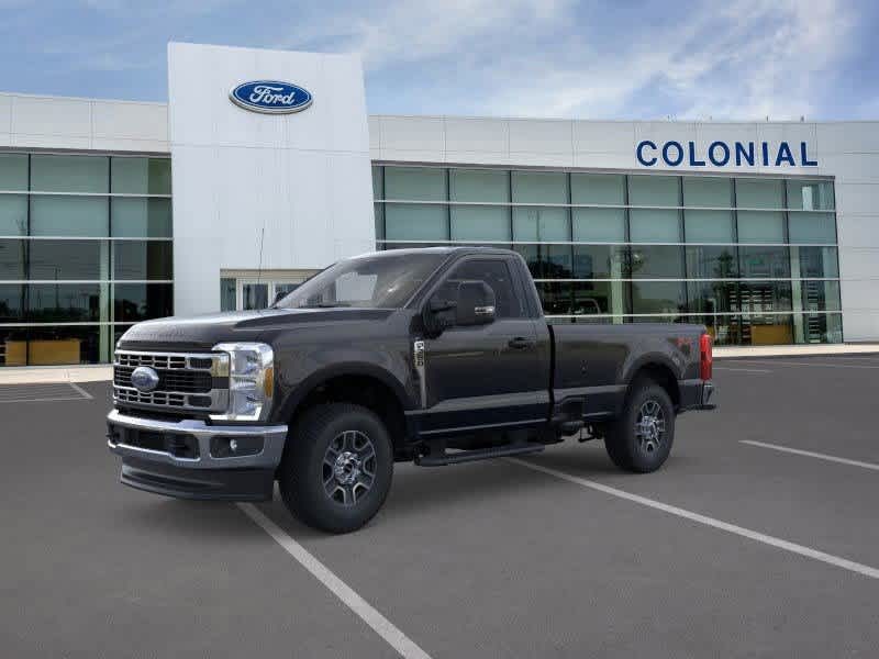 2025 Ford Super Duty F-350 SRW XLT