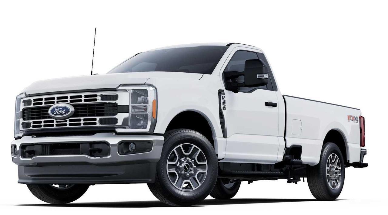 2025 Ford Super Duty F-350 SRW XLT Marlborough MA