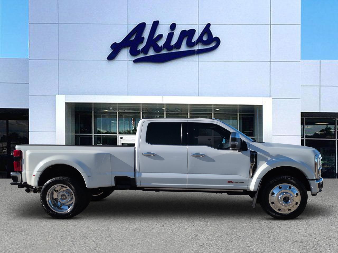 2025 Ford Super Duty F-450 DRW King Ranch Appleton WI