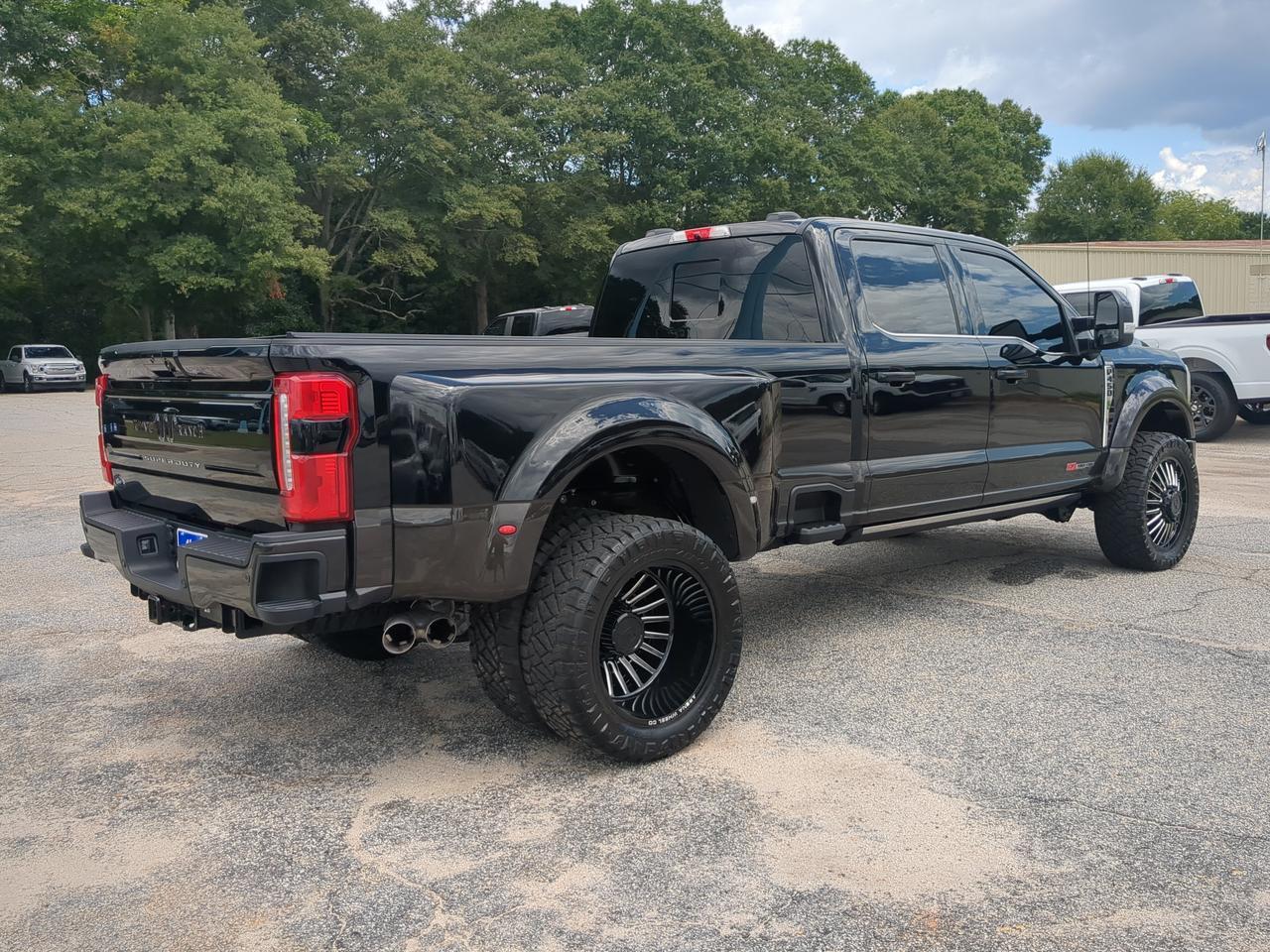2025 Ford Super Duty F-450 DRW King Ranch Appleton WI