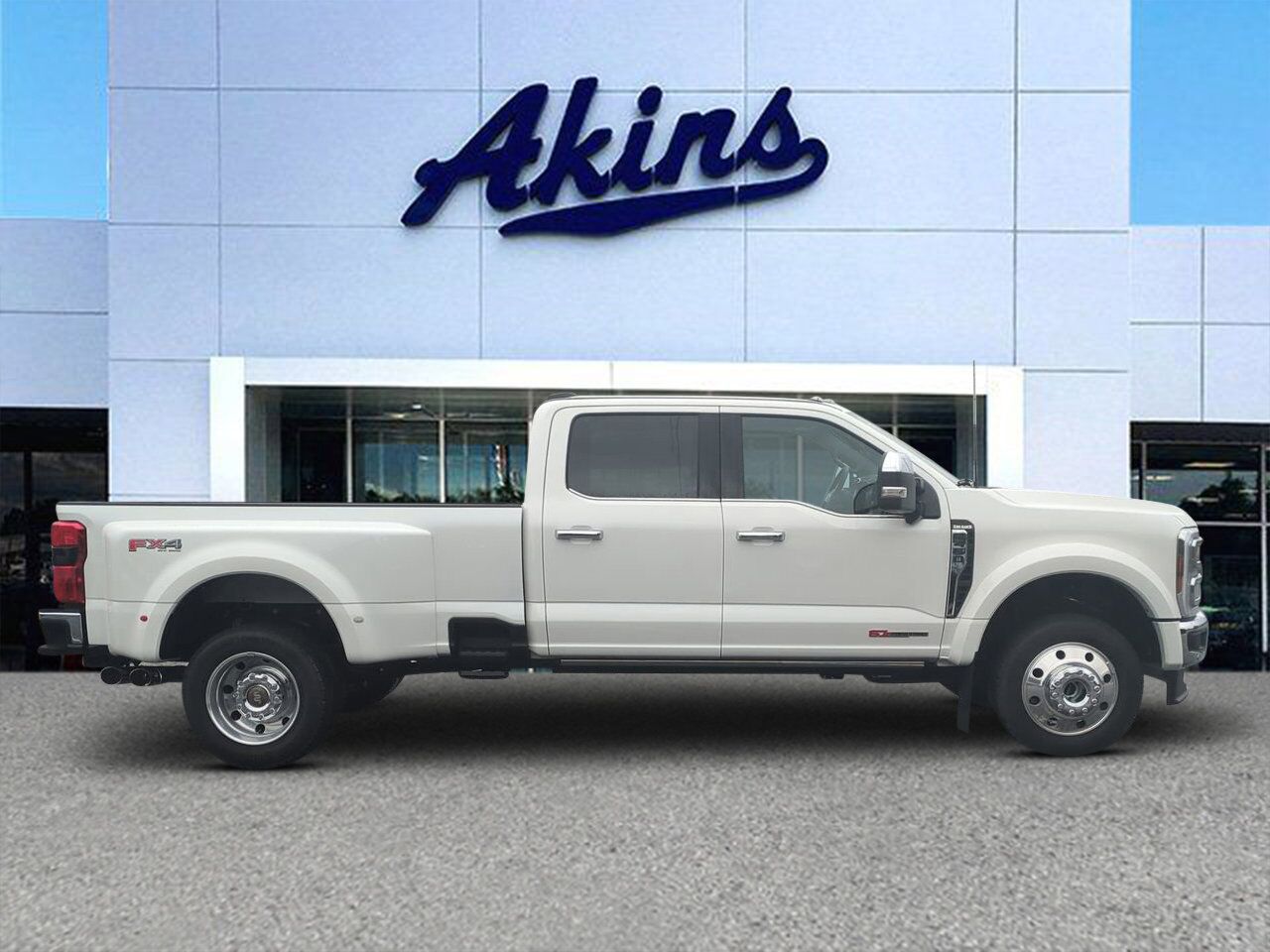 2025 Ford Super Duty F-450 DRW King Ranch