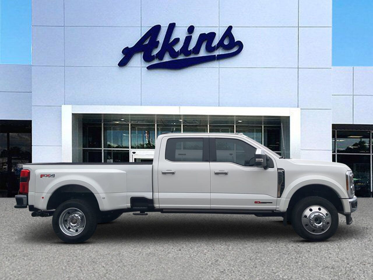 2025 Ford Super Duty F-450 DRW King Ranch