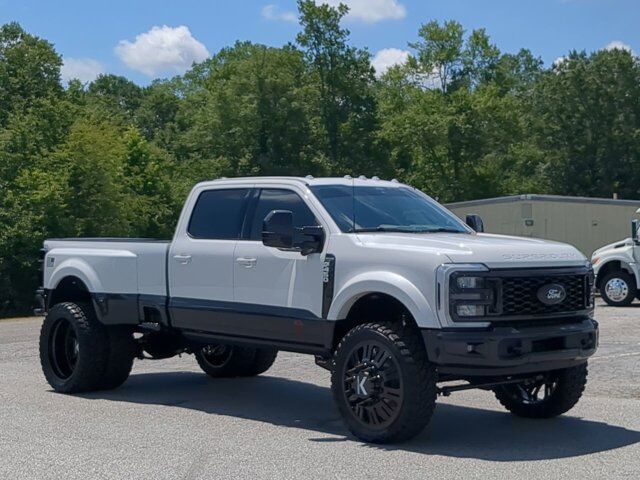 2025 Ford Super Duty F-450 DRW King Ranch Winder GA