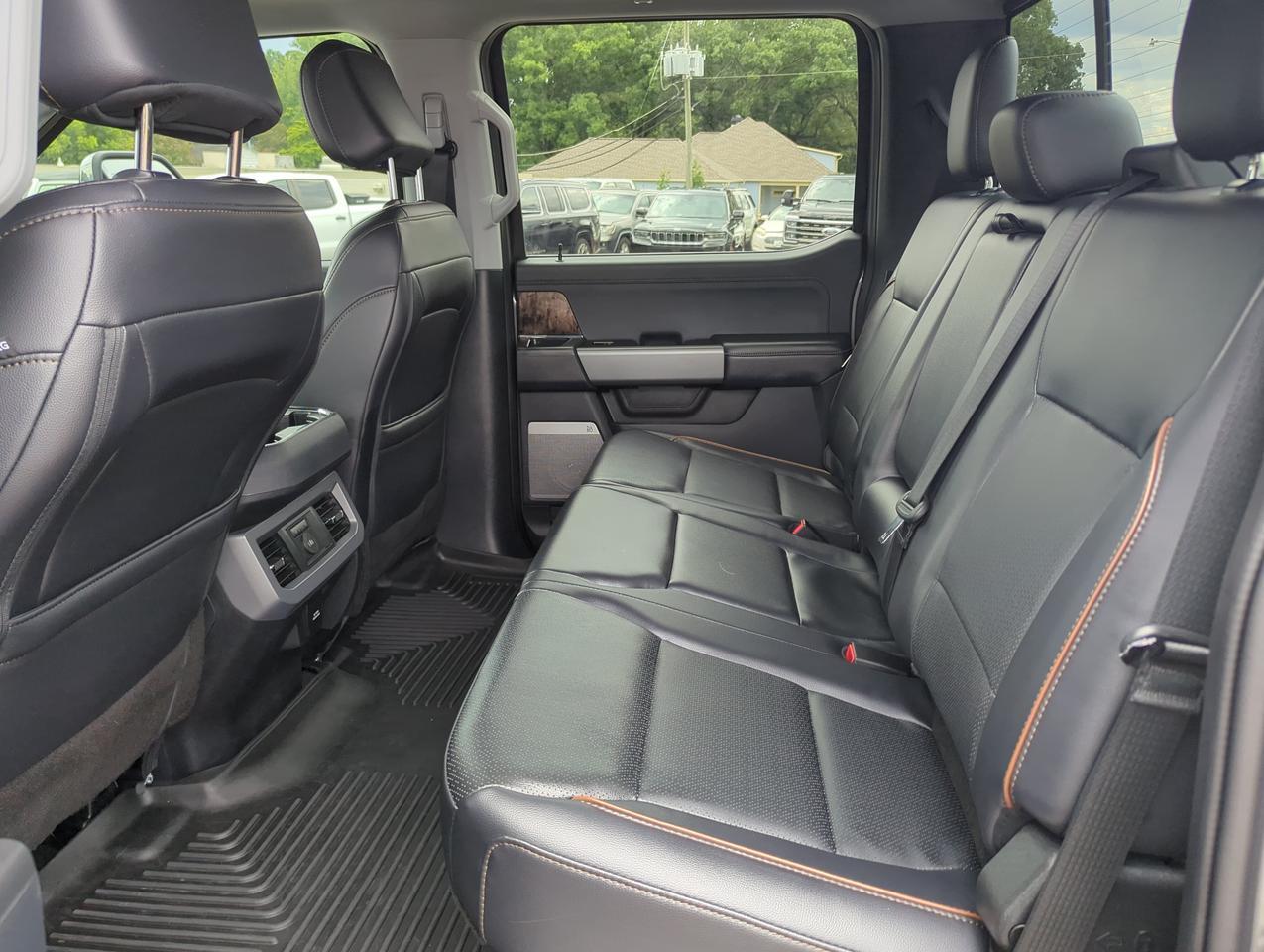 2025 Ford Super Duty F-450 DRW LARIAT Appleton WI