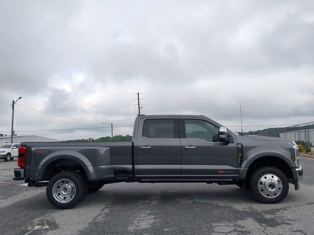 2025 Ford Super Duty F-450 DRW LARIAT Appleton WI