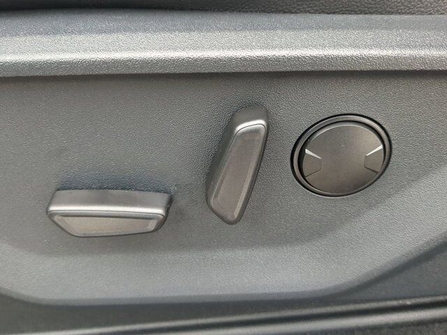 2025 Ford Super Duty F-450 DRW LARIAT Appleton WI
