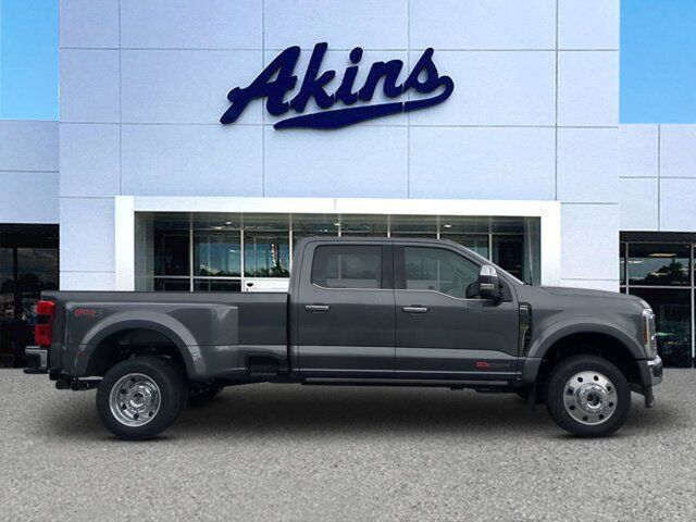 2025 Ford Super Duty F-450 DRW LARIAT Appleton WI