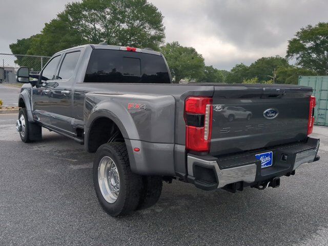 2025 Ford Super Duty F-450 DRW LARIAT Appleton WI