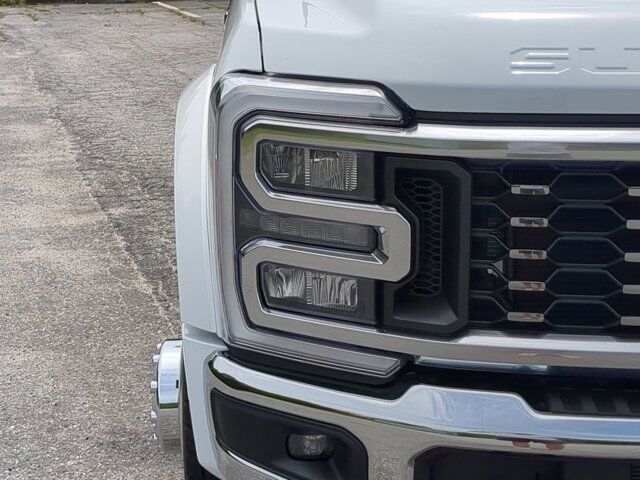2025 Ford Super Duty F-450 DRW LARIAT Appleton WI