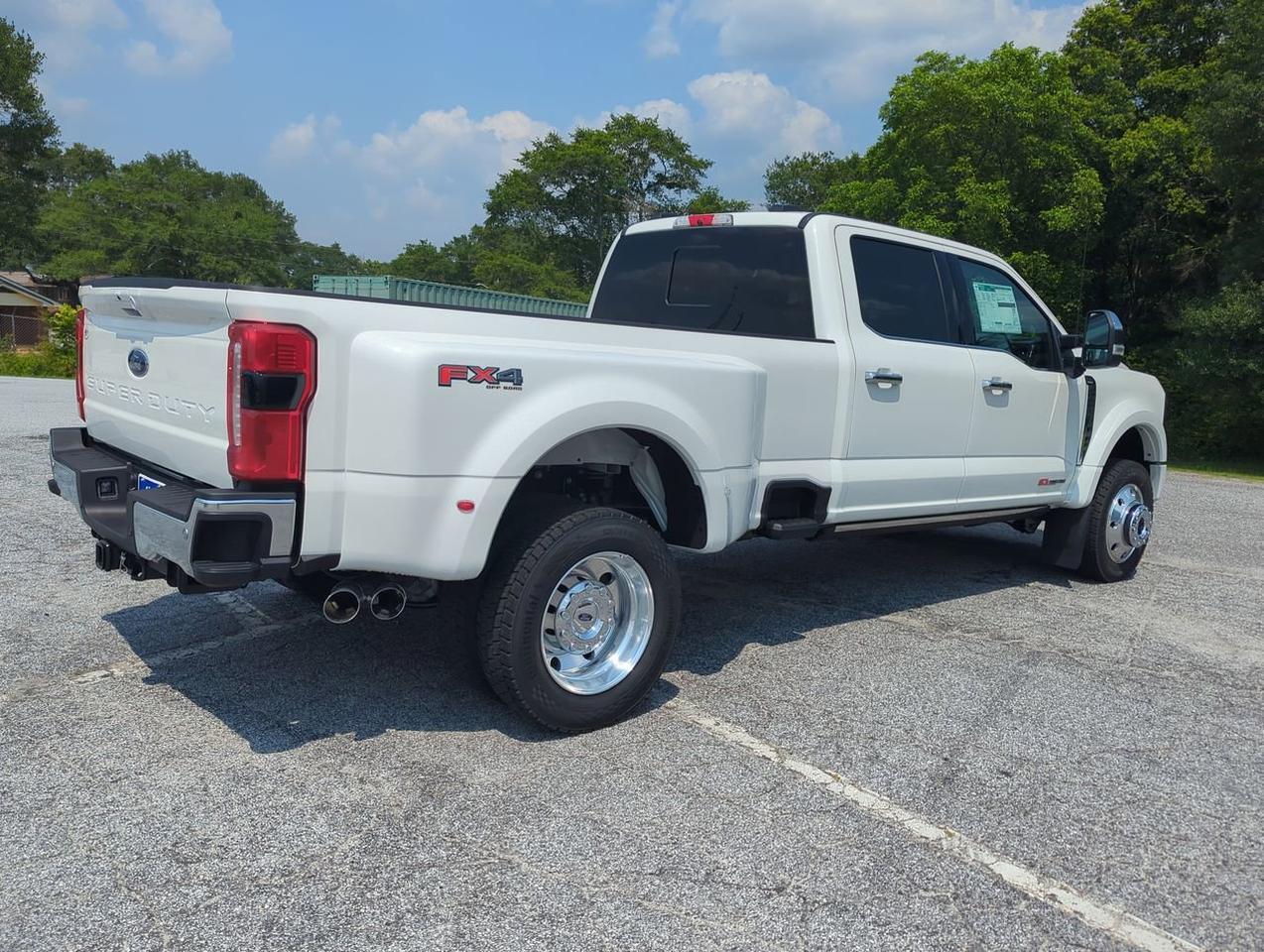 2025 Ford Super Duty F-450 DRW LARIAT Winder GA