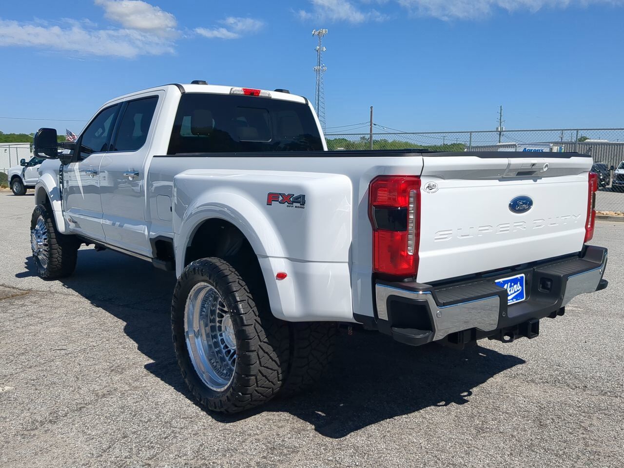 2025 Ford Super Duty F-450 DRW LARIAT Winder GA