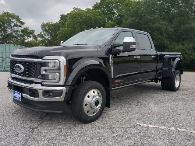 2025 Ford Super Duty F-450 DRW LARIAT Winder GA