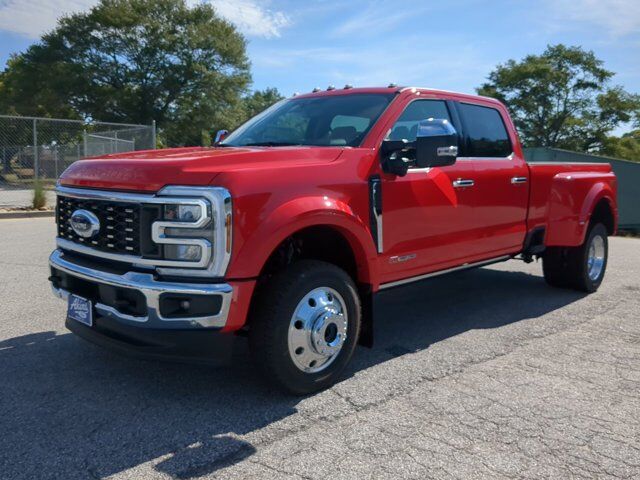 2025 Ford Super Duty F-450 DRW LARIAT Winder GA