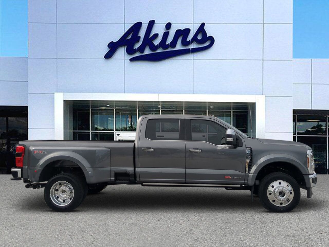 2025 Ford Super Duty F-450 DRW LARIAT
