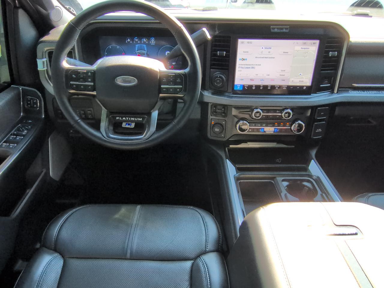 2025 Ford Super Duty F-450 DRW Platinum Appleton WI