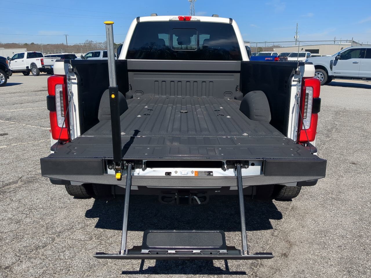 2025 Ford Super Duty F-450 DRW Platinum Appleton WI